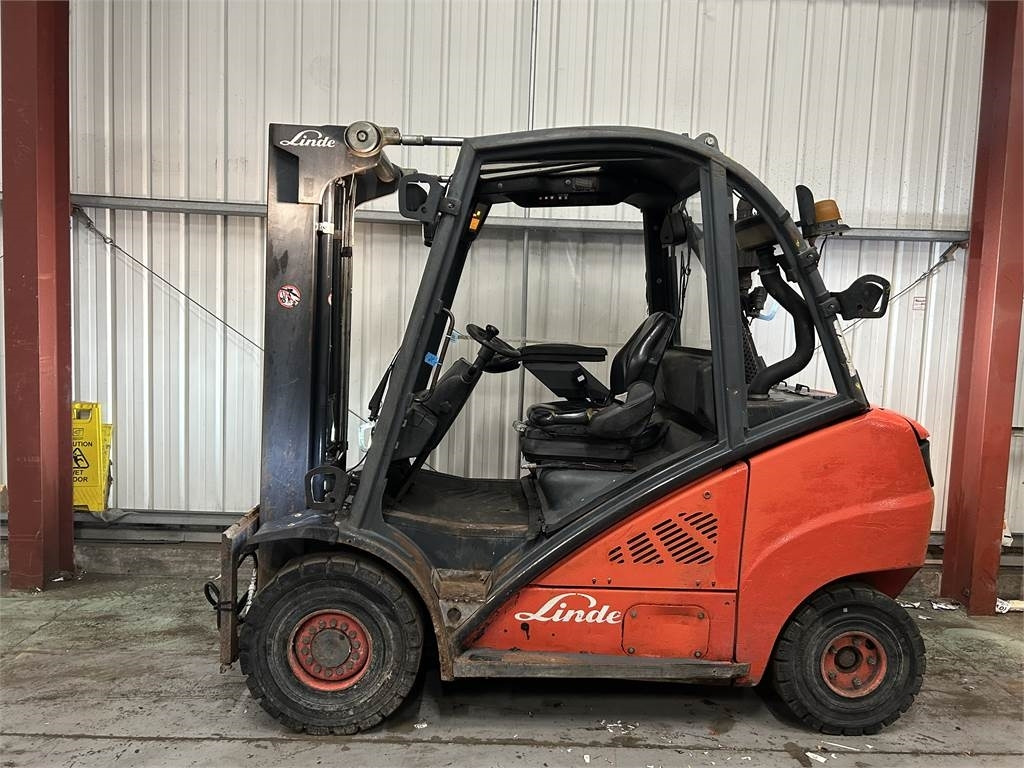 Linde H30D - رافعة شوكية ديزل: صورة 1 Linde H30D - رافعة شوكية ديزل: صورة 1