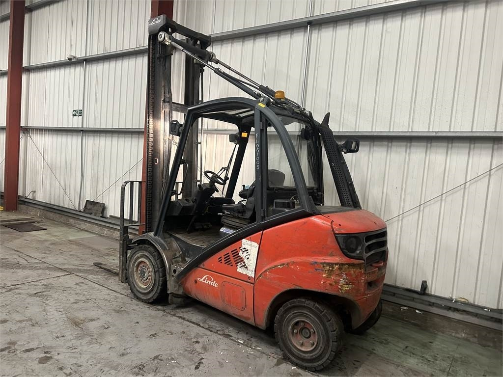 Linde H30D - رافعة شوكية ديزل: صورة 3 Linde H30D - رافعة شوكية ديزل: صورة 3