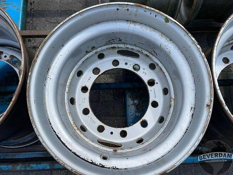 4x 10 gaats velgen - إطارات - الآلات الزراعية: صورة 4 4x 10 gaats velgen - إطارات - الآلات الزراعية: صورة 4