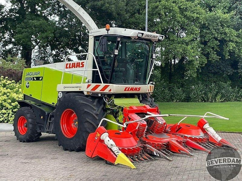 Claas Jaguar 830 492 - الآلات الزراعية: صورة 2 Claas Jaguar 830 492 - الآلات الزراعية: صورة 2