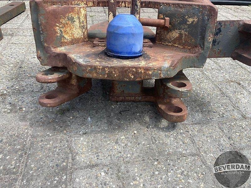 Diverse trekhaken/K80 - قطع غيار - جرار: صورة 3 Diverse trekhaken/K80 - قطع غيار - جرار: صورة 3