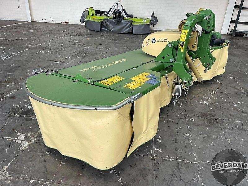 Krone Easy Cut F320 M - جزازة العشب: صورة 5 Krone Easy Cut F320 M - جزازة العشب: صورة 5