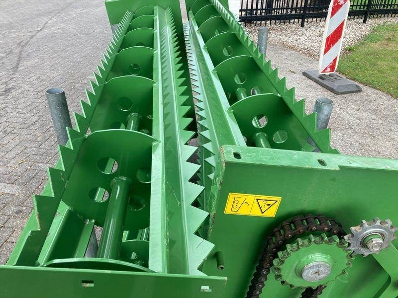 Krone TX 460D 560D doseerwalsen - معدات تيبيس التبن: صورة 4 Krone TX 460D 560D doseerwalsen - معدات تيبيس التبن: صورة 4