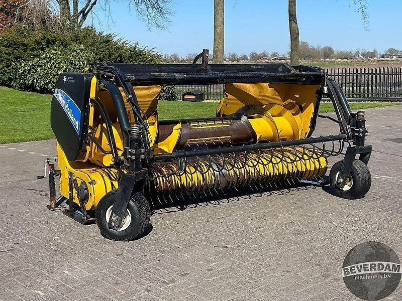 New Holland 273 pick up - مرفق الحصادة: صورة 1 New Holland 273 pick up - مرفق الحصادة: صورة 1