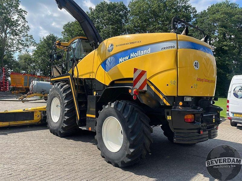 New Holland FR 9090  - الآلات الزراعية: صورة 3 New Holland FR 9090  - الآلات الزراعية: صورة 3