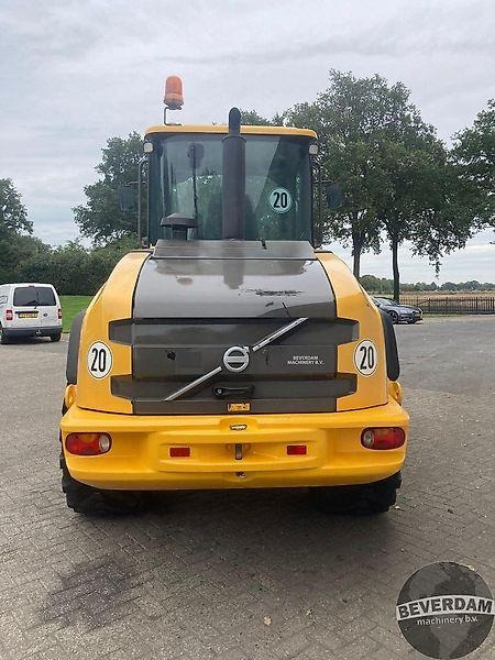 Volvo L45F - اللودر بعجل: صورة 4 Volvo L45F - اللودر بعجل: صورة 4