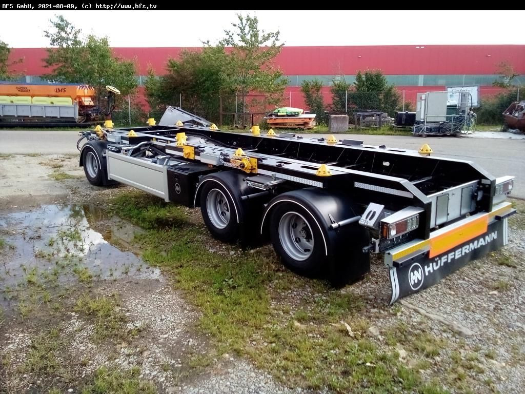 Hüffermann Vario-Carrier HMA 2424 ZB 3-Achs für Absetzmulde - مقطورة هوك ليفت/ لود لوجر: صورة 3 Hüffermann Vario-Carrier HMA 2424 ZB 3-Achs für Absetzmulde - مقطورة هوك ليفت/ لود لوجر: صورة 3