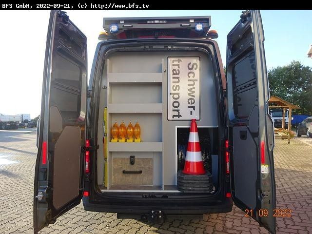 MAN TGE 3.180 4x2 F SB BF3 Begleitfahrzeug - فان: صورة 3 MAN TGE 3.180 4x2 F SB BF3 Begleitfahrzeug - فان: صورة 3
