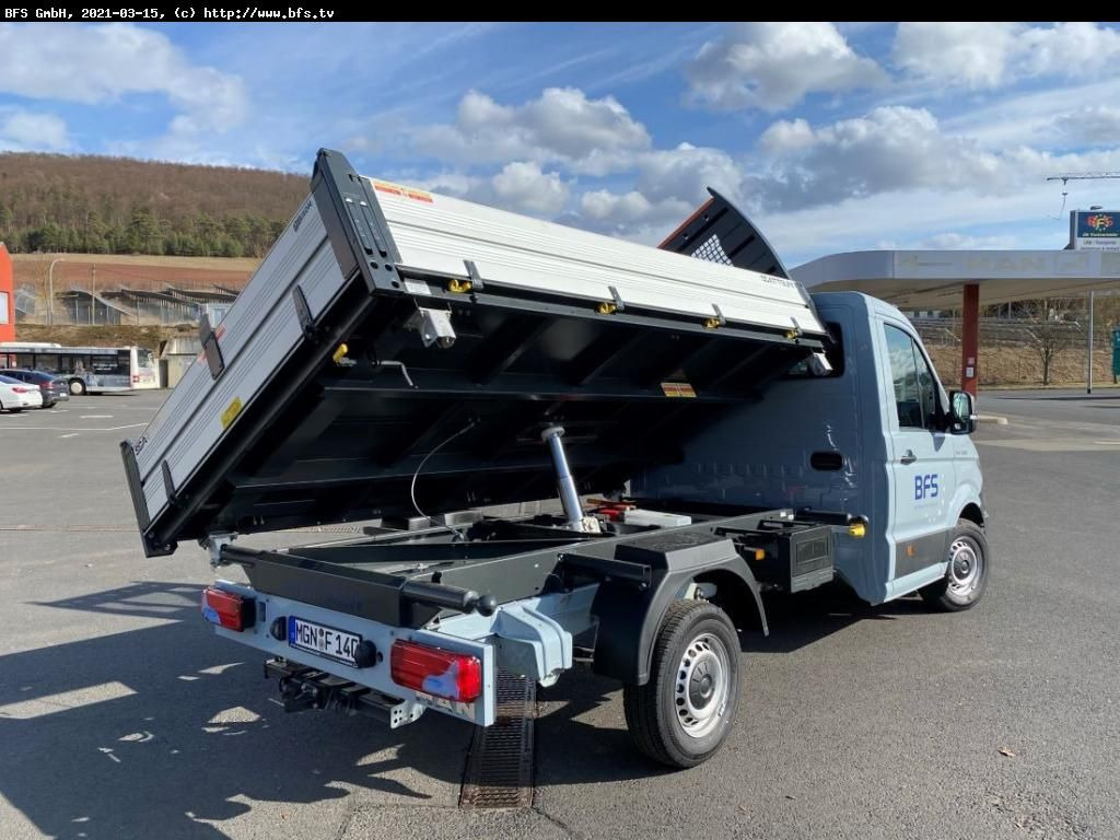 MAN TGE 3.180 4x2 F SB Dreiseitenkipper - قلاب صغير: صورة 3 MAN TGE 3.180 4x2 F SB Dreiseitenkipper - قلاب صغير: صورة 3