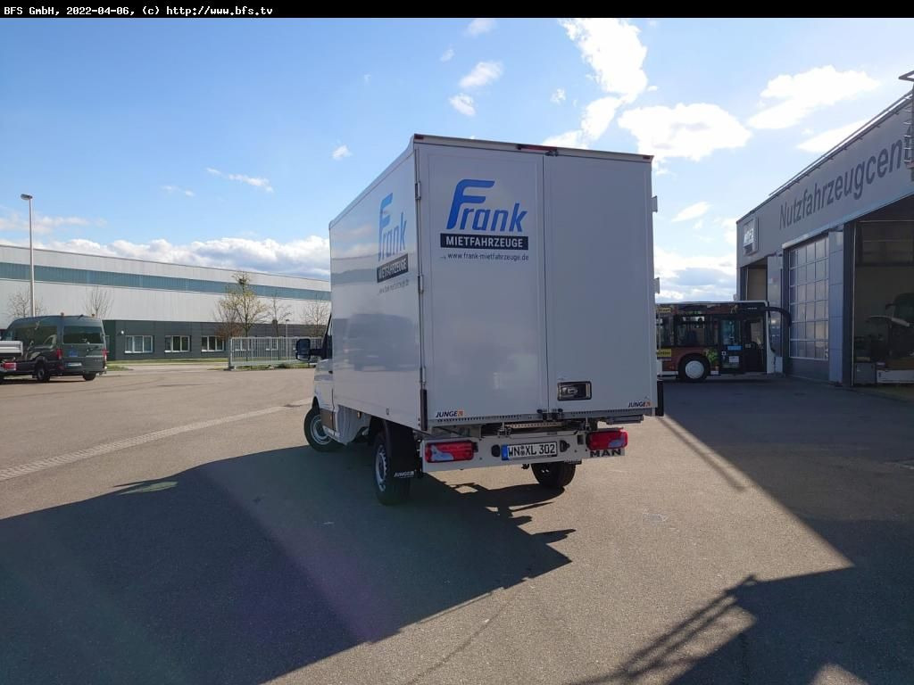 MAN TGE 3.180 4x2 F SB Möbelkoffer - شاحنة مغلقة الصندوق: صورة 4 MAN TGE 3.180 4x2 F SB Möbelkoffer - شاحنة مغلقة الصندوق: صورة 4