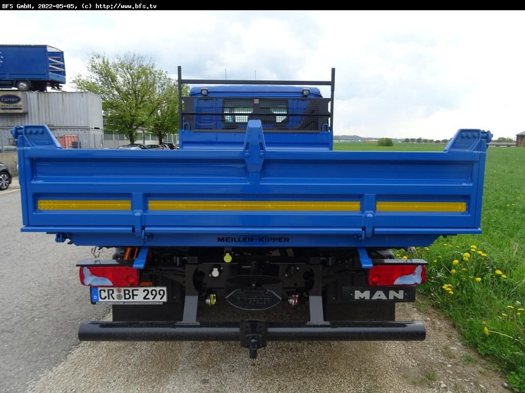 MAN TGL (TG3) 8.220 4x2 BB CH TG3, Automatik - قلاب صغير: صورة 3 MAN TGL (TG3) 8.220 4x2 BB CH TG3, Automatik - قلاب صغير: صورة 3