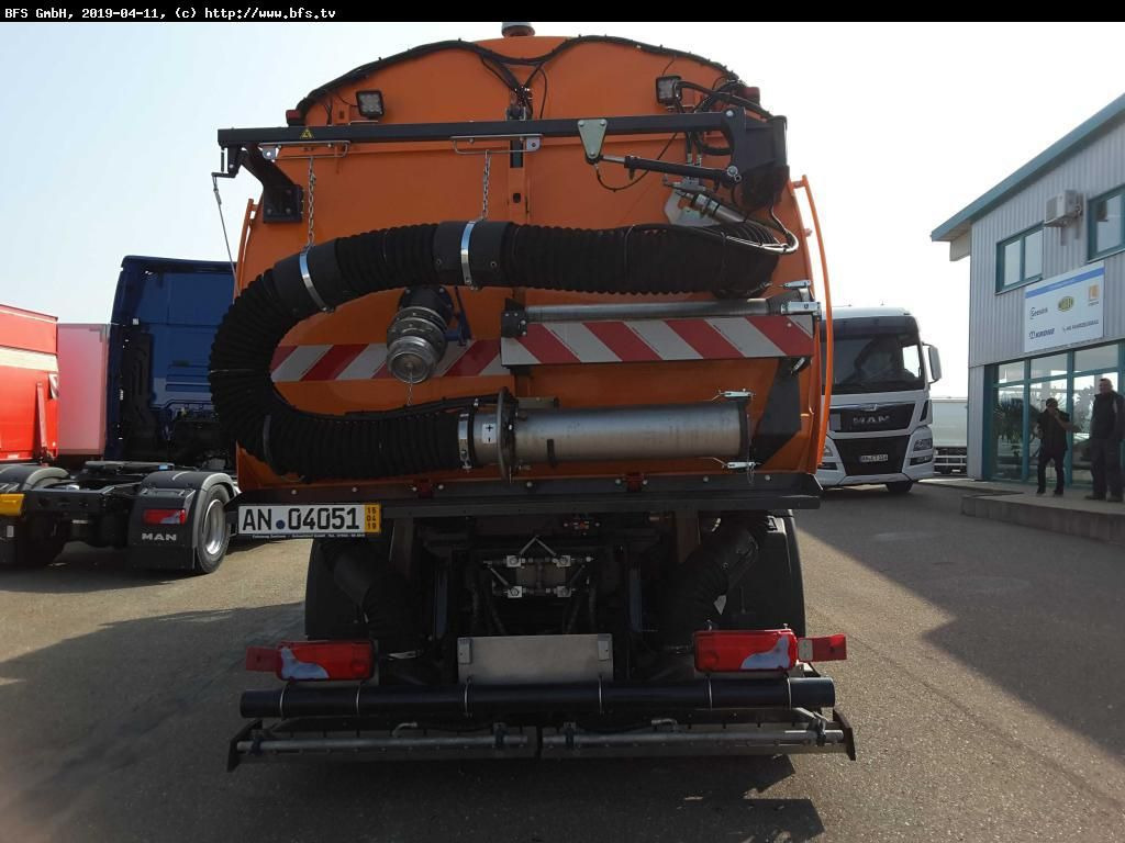 MAN TGS 18.360 4X2 LL Bucher OF 8000 RS beids. WK HD - سياره كنس شوارع: صورة 3 MAN TGS 18.360 4X2 LL Bucher OF 8000 RS beids. WK HD - سياره كنس شوارع: صورة 3