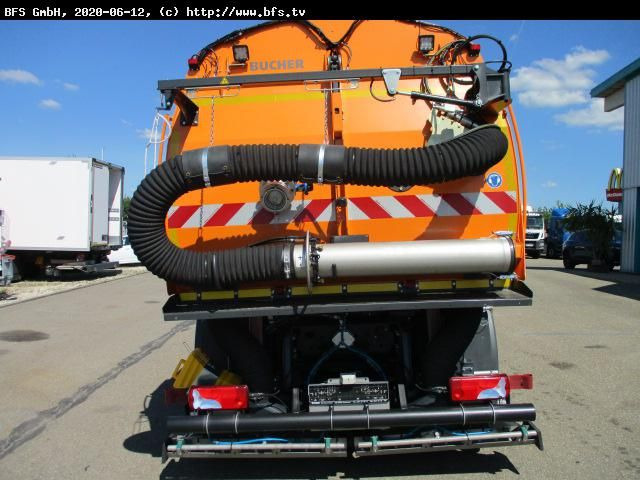 MAN TGS 18.400 4X2 BL Bucher OF 8000 RS Drehjet beid - سياره كنس شوارع: صورة 3 MAN TGS 18.400 4X2 BL Bucher OF 8000 RS Drehjet beid - سياره كنس شوارع: صورة 3