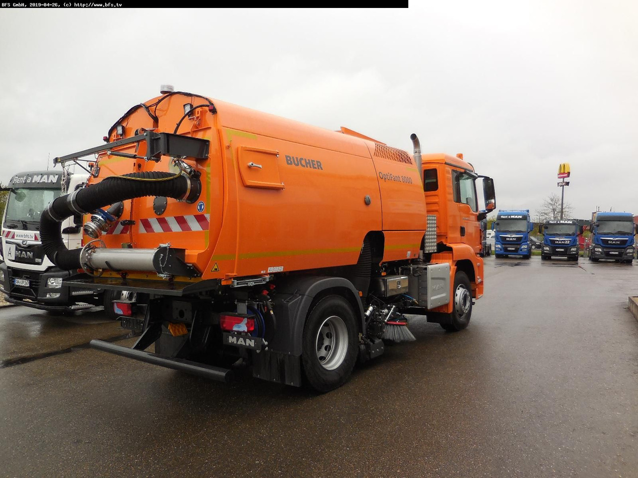 MAN TGS 18.420 4X2 BL Bucher OF 8000 TWIN beidseitig - سياره كنس شوارع: صورة 2 MAN TGS 18.420 4X2 BL Bucher OF 8000 TWIN beidseitig - سياره كنس شوارع: صورة 2