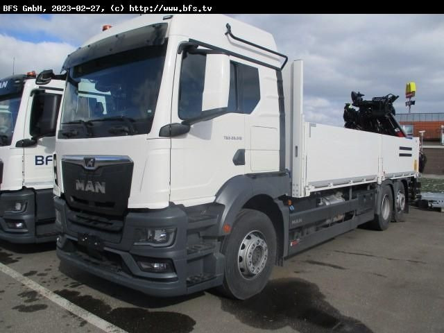 MAN TGS (TG3) 26.510 6x2-4 BL HIAB 232ES-5 X-HIPRO - شاحنات مسطحة: صورة 1 MAN TGS (TG3) 26.510 6x2-4 BL HIAB 232ES-5 X-HIPRO - شاحنات مسطحة: صورة 1