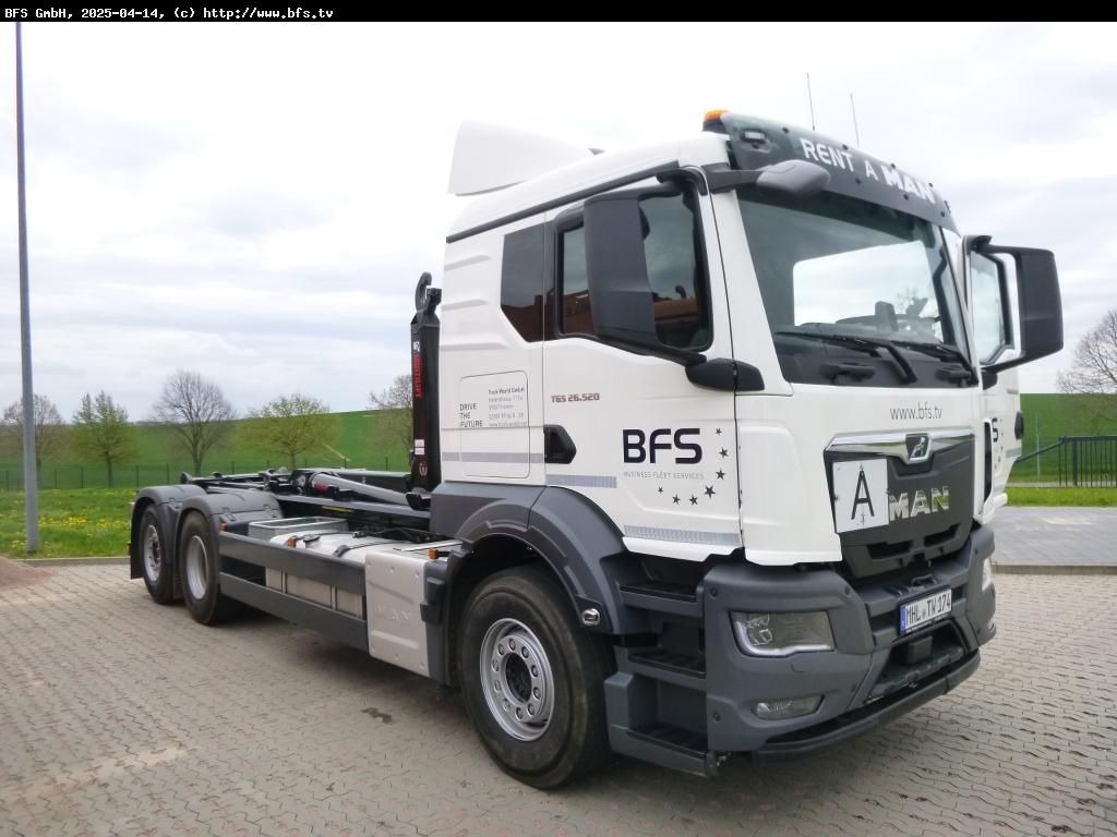 MAN TGS (TG3) 26.520 6x2-4 BL CH HIAB - شاحنة ذات خطاف: صورة 1 MAN TGS (TG3) 26.520 6x2-4 BL CH HIAB - شاحنة ذات خطاف: صورة 1
