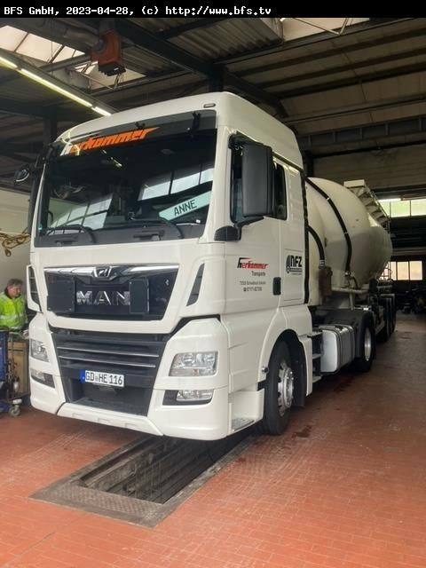 MAN TGX 18.500 4x2 BLS Kompressor - وحدة جر: صورة 1 MAN TGX 18.500 4x2 BLS Kompressor - وحدة جر: صورة 1