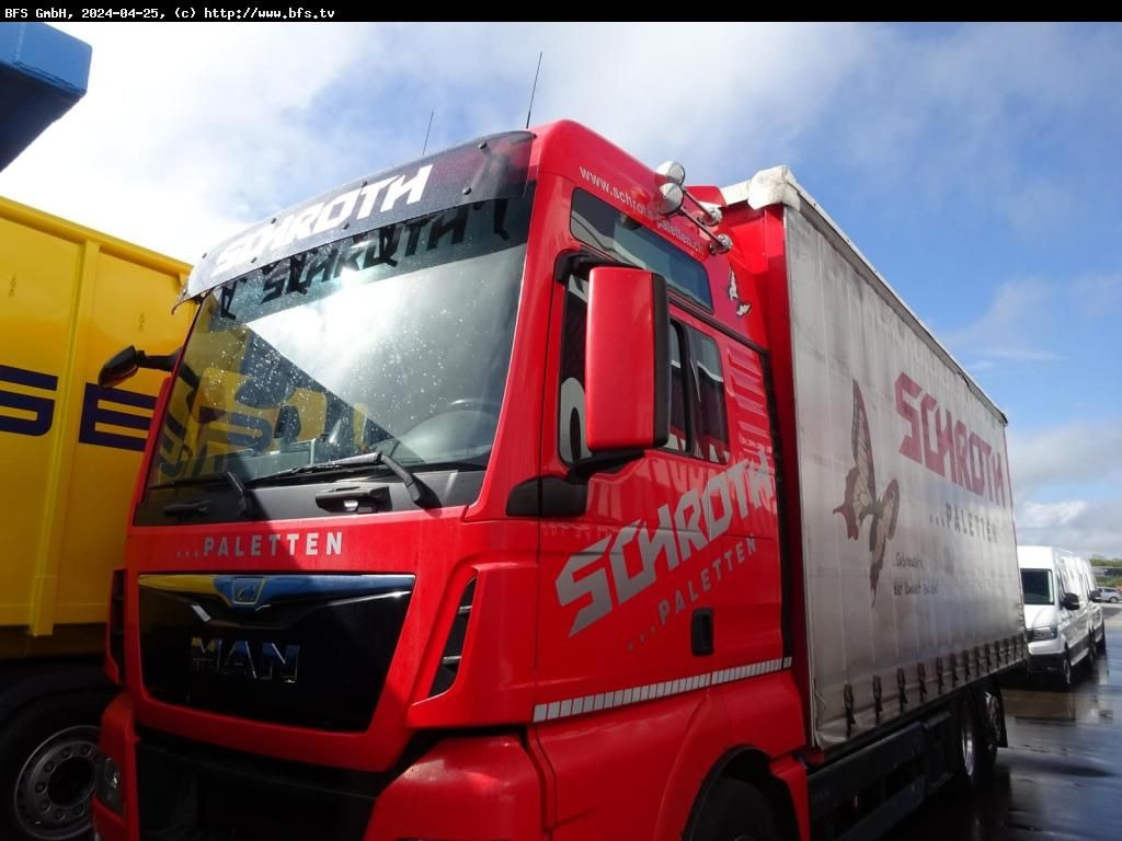 MAN TGX 26.440 6x2-2 LL lenk lift Achse Hub-Dach - شاحنة ستارة: صورة 1 MAN TGX 26.440 6x2-2 LL lenk lift Achse Hub-Dach - شاحنة ستارة: صورة 1