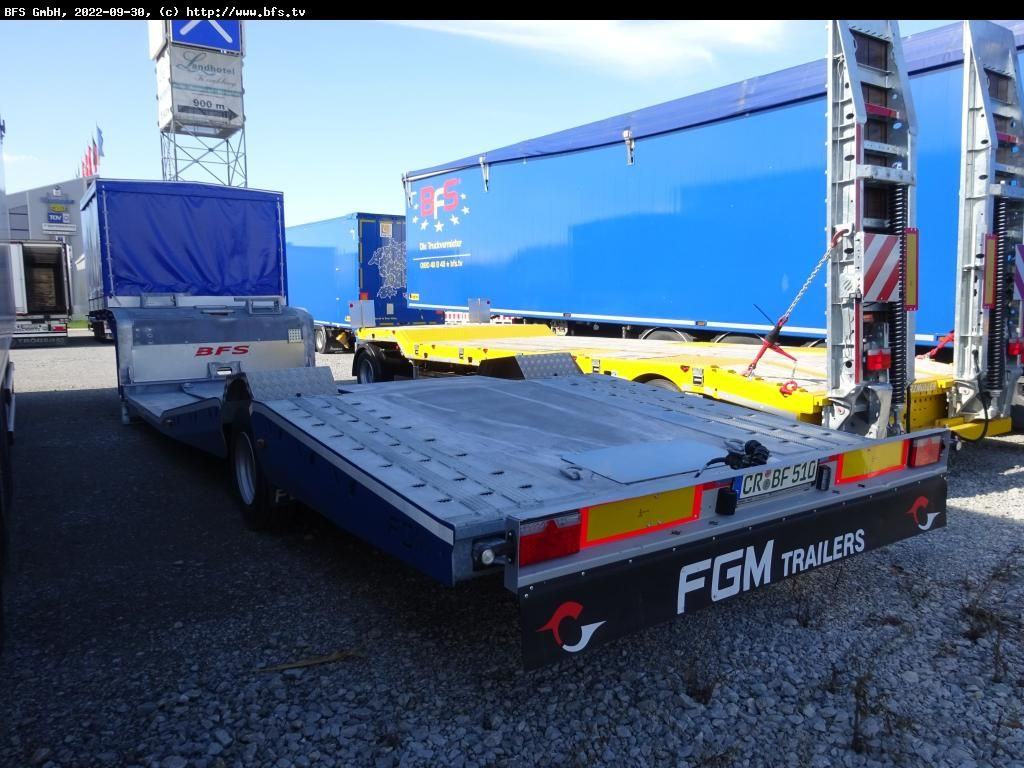 Semi Trailer 19 AF 1-Achs Tieflader Plane - عربة منخفضة مسطحة نصف مقطورة: صورة 4 Semi Trailer 19 AF 1-Achs Tieflader Plane - عربة منخفضة مسطحة نصف مقطورة: صورة 4