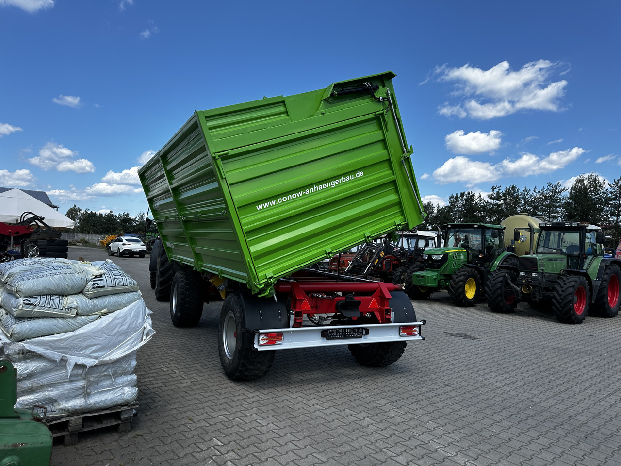 Conow HW 180 V 9 3 strony wywrot 18 ton - مقطورة زراعية قلابة: صورة 4 Conow HW 180 V 9 3 strony wywrot 18 ton - مقطورة زراعية قلابة: صورة 4