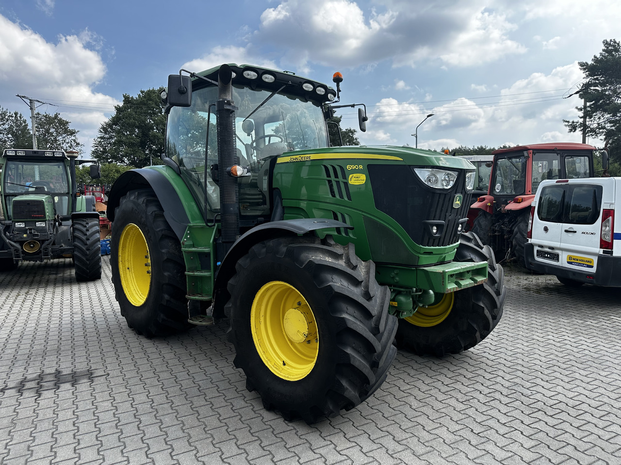 John Deere 6195R - جرار: صورة 1 John Deere 6195R - جرار: صورة 1