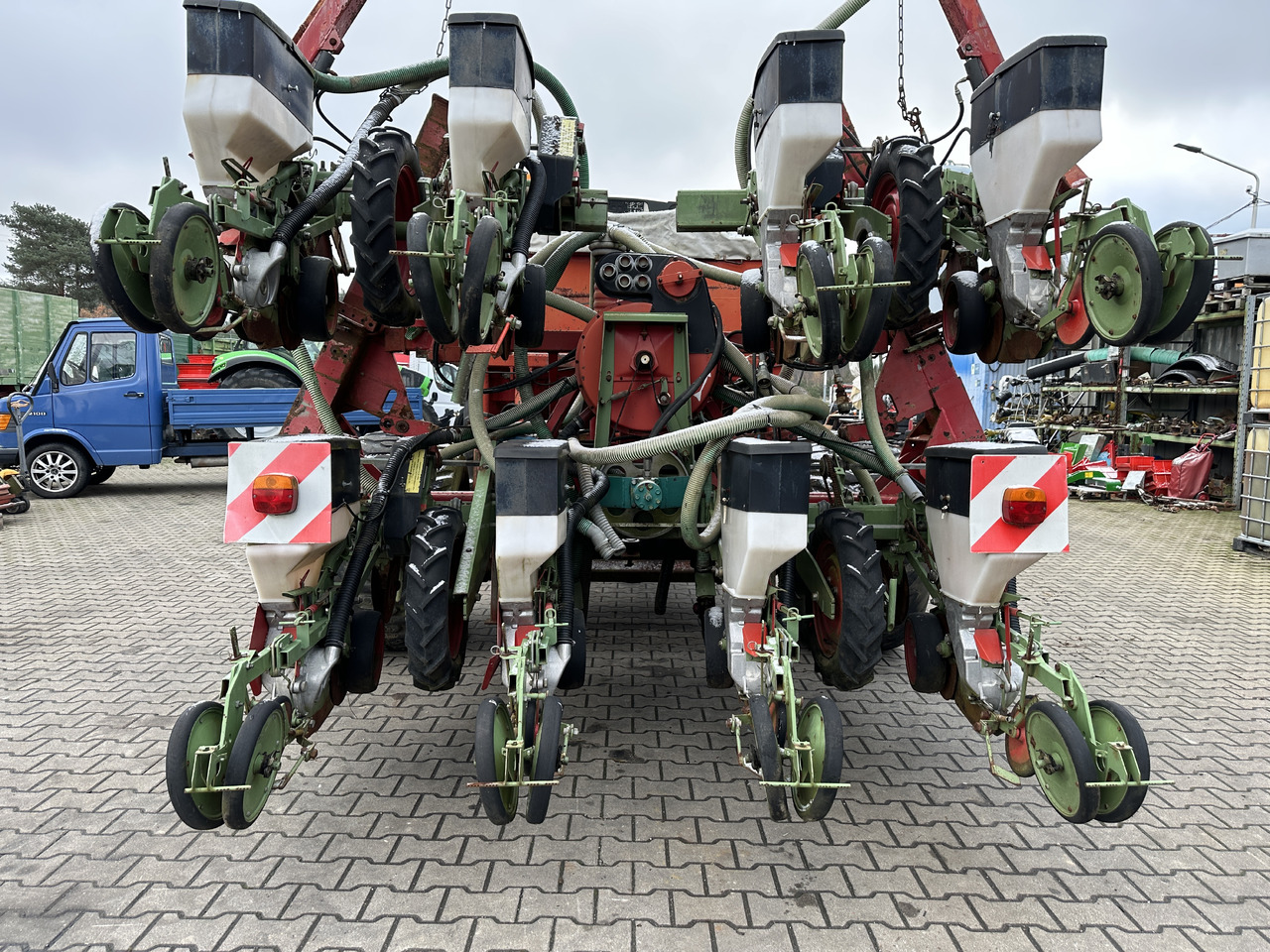 Nodet - آلة نثر البذور الدقيقة: صورة 3 Nodet - آلة نثر البذور الدقيقة: صورة 3