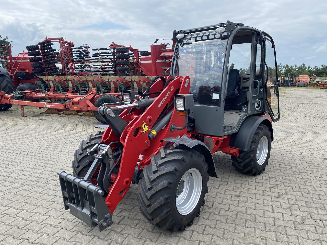Weidemann 2070 cx LP - اللودر بعجل: صورة 1 Weidemann 2070 cx LP - اللودر بعجل: صورة 1