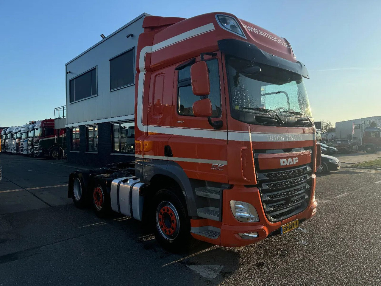 DAF CF 460 6X2 - EURO 6 + LIFT/STEERING AXLE DAF CF 460 6X2 - EURO 6 + LIFT/STEERING AXLE - وحدة جر: صورة 3 DAF CF 460 6X2 - EURO 6 + LIFT/STEERING AXLE DAF CF 460 6X2 - EURO 6 + LIFT/STEERING AXLE - وحدة جر: صورة 3