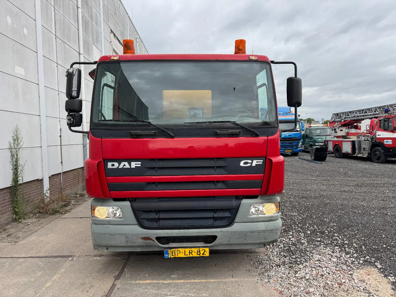 DAF CF 75.250 6X2 EURO 3 VACUUM CLEANER - شاحنة الشفط: صورة 2 DAF CF 75.250 6X2 EURO 3 VACUUM CLEANER - شاحنة الشفط: صورة 2