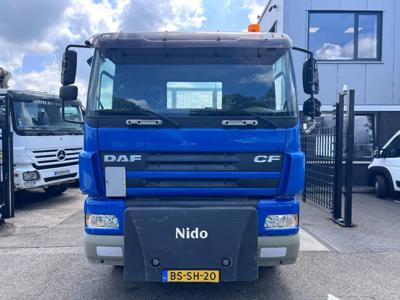 DAF CF 85.360 6X2 EURO 5 HYVA SKIPLOADER + NIDO - شاحنة نقل المخلفات: صورة 2 DAF CF 85.360 6X2 EURO 5 HYVA SKIPLOADER + NIDO - شاحنة نقل المخلفات: صورة 2