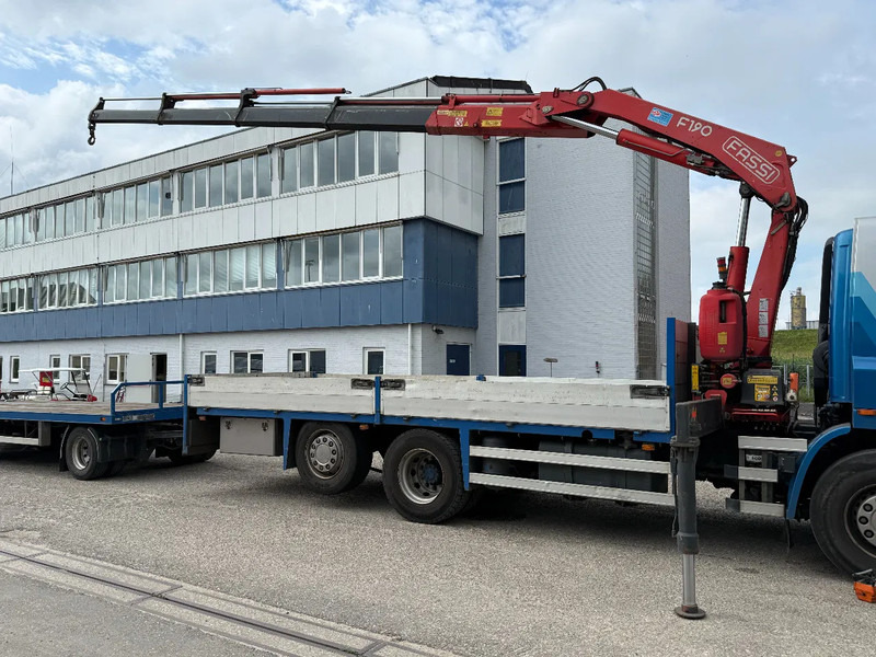 DAF CF 85.380 6X2 + FASSI F190A.24 + REMOTE + WINCH - شاحنات مسطحة, شاحنة كرين: صورة 4 DAF CF 85.380 6X2 + FASSI F190A.24 + REMOTE + WINCH - شاحنات مسطحة, شاحنة كرين: صورة 4