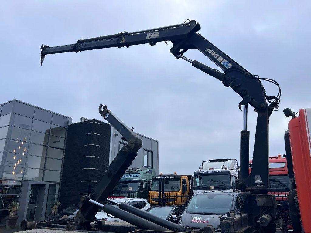 DAF CF 85.380 6X2 + MKG 141 A2 CRANE + 20 TON HOOKLI - شاحنة ذات خطاف, شاحنة كرين: صورة 4 DAF CF 85.380 6X2 + MKG 141 A2 CRANE + 20 TON HOOKLI - شاحنة ذات خطاف, شاحنة كرين: صورة 4