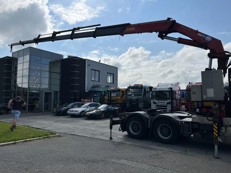 DAF XF 105.460 6X4 EURO 5 + HMF 4220 K6 + REMOTE CONTROL + RETARDER - وحدة جر: صورة 4 DAF XF 105.460 6X4 EURO 5 + HMF 4220 K6 + REMOTE CONTROL + RETARDER - وحدة جر: صورة 4