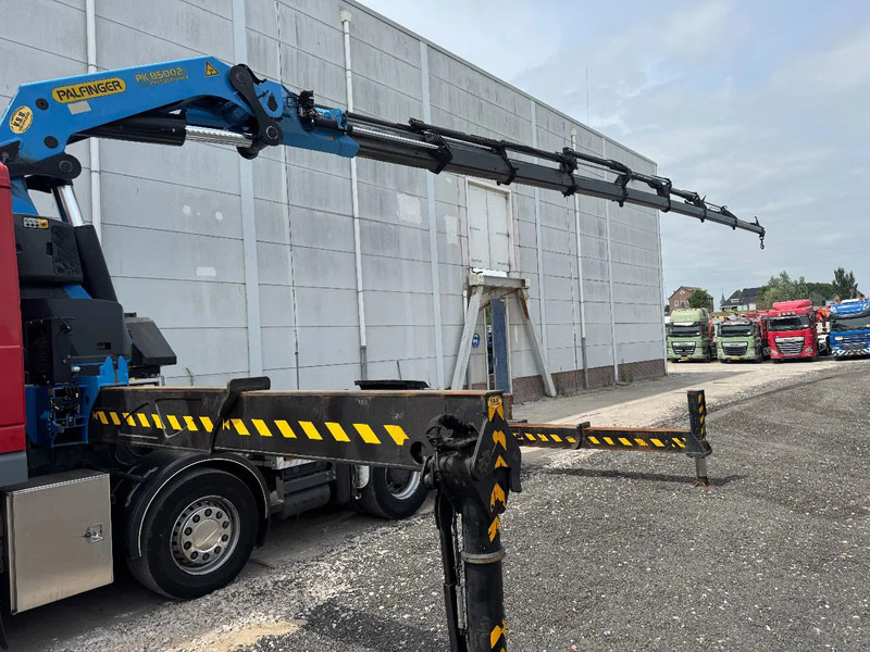 DAF XF 105.460 8X4 PALFINGER PK78002+ REMOTE CONTROL HUB REDUCTION TÜV TILL 03-2026 - شاحنة كرين: صورة 4 DAF XF 105.460 8X4 PALFINGER PK78002+ REMOTE CONTROL HUB REDUCTION TÜV TILL 03-2026 - شاحنة كرين: صورة 4