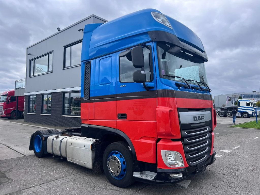 DAF XF 440 SSC 4X2 EURO 6 LOW DECK - وحدة جر: صورة 3 DAF XF 440 SSC 4X2 EURO 6 LOW DECK - وحدة جر: صورة 3