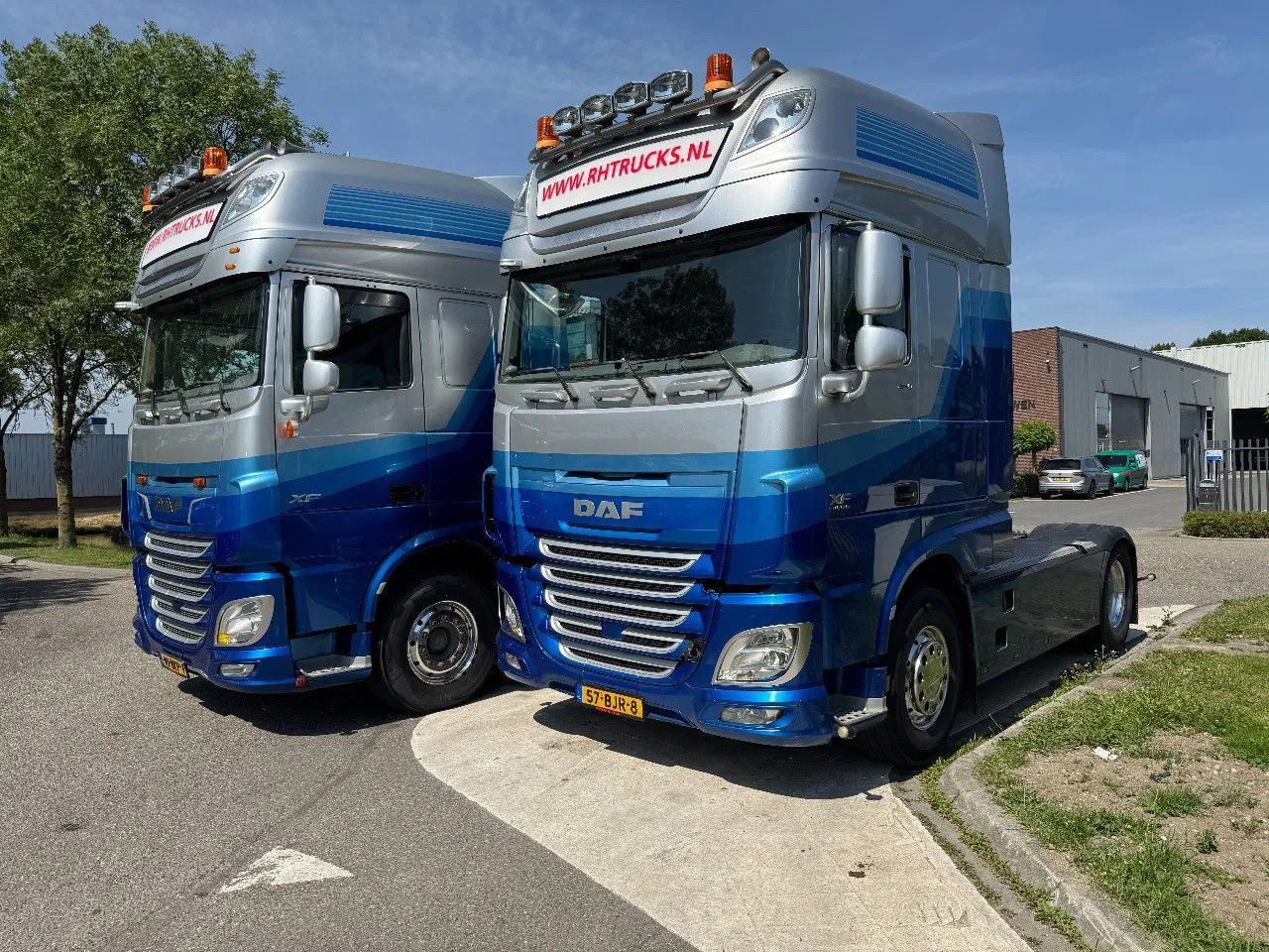 DAF XF 460 4X2 EURO 6 SKIRTS HYDRAULIC - وحدة جر: صورة 1 DAF XF 460 4X2 EURO 6 SKIRTS HYDRAULIC - وحدة جر: صورة 1