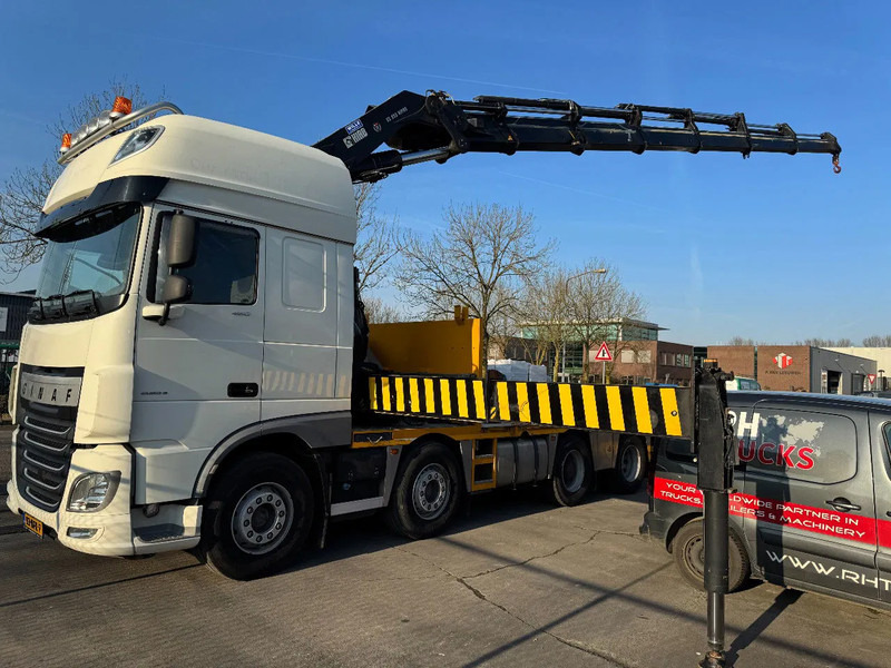 DAF XF 460 8X2 - EURO 6 + HIAB 855 EP-6 + REMOTE + STEERING AXLE - شاحنات مسطحة, شاحنة كرين: صورة 2 DAF XF 460 8X2 - EURO 6 + HIAB 855 EP-6 + REMOTE + STEERING AXLE - شاحنات مسطحة, شاحنة كرين: صورة 2