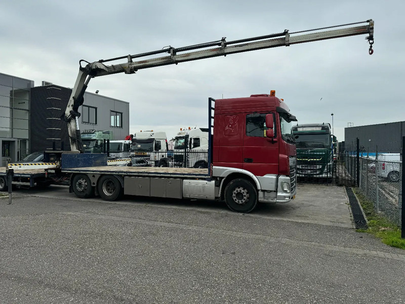 DAF XF 510 6X2 EURO 6 + HIAB 166 HI PRO + REMOTE CONTROL - شاحنات مسطحة, شاحنة كرين: صورة 3 DAF XF 510 6X2 EURO 6 + HIAB 166 HI PRO + REMOTE CONTROL - شاحنات مسطحة, شاحنة كرين: صورة 3
