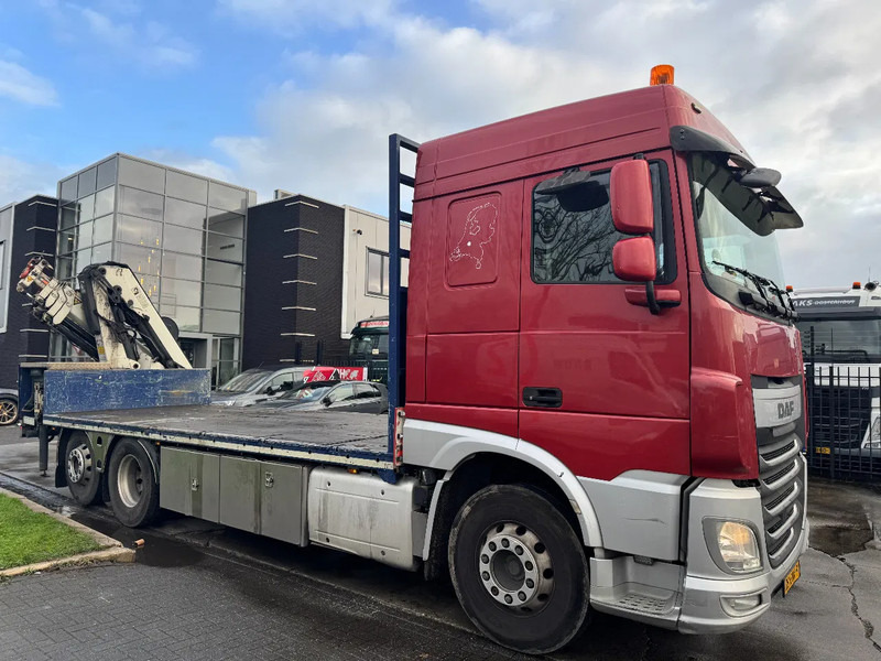 DAF XF 510 6X2 EURO 6 + HIAB 166 HI PRO + REMOTE CONTROL - شاحنات مسطحة, شاحنة كرين: صورة 5 DAF XF 510 6X2 EURO 6 + HIAB 166 HI PRO + REMOTE CONTROL - شاحنات مسطحة, شاحنة كرين: صورة 5
