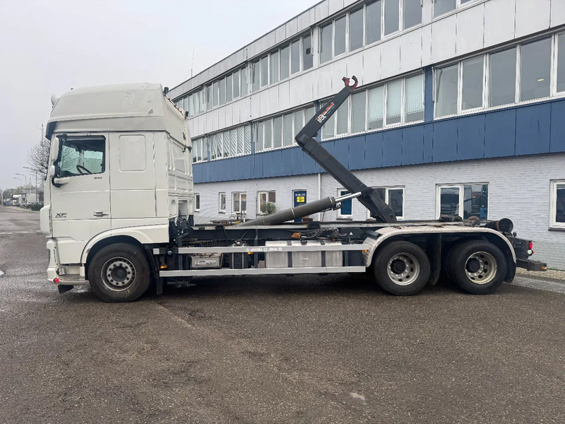 DAF XF 510 6X2 EURO 6 VDL 30T HOOK 2017 - شاحنة ذات خطاف: صورة 2 DAF XF 510 6X2 EURO 6 VDL 30T HOOK 2017 - شاحنة ذات خطاف: صورة 2