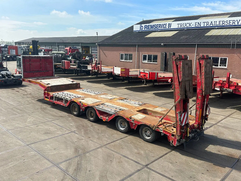 Faymonville F-S44-1AAA 4 AXLE, 2 STEERING AXLE, 7.9 METER EXTENADABLE DOUBLE RAMPS - عربة منخفضة مسطحة نصف مقطورة: صورة 2 Faymonville F-S44-1AAA 4 AXLE, 2 STEERING AXLE, 7.9 METER EXTENADABLE DOUBLE RAMPS - عربة منخفضة مسطحة نصف مقطورة: صورة 2