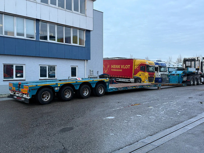 Faymonville STBZ-4VA - EXTENDABLE 5,00 METER - 4 AXLES FORCED STEERING - عربة منخفضة مسطحة نصف مقطورة: صورة 2 Faymonville STBZ-4VA - EXTENDABLE 5,00 METER - 4 AXLES FORCED STEERING - عربة منخفضة مسطحة نصف مقطورة: صورة 2