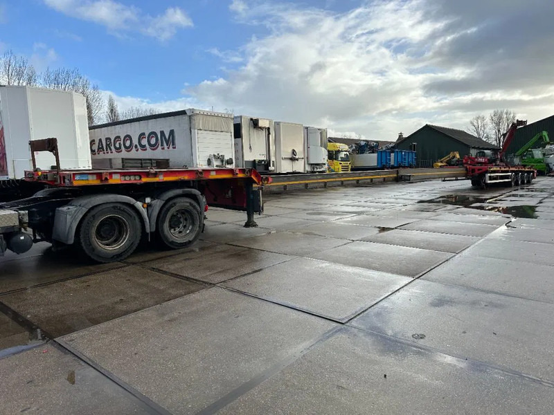 Goldhofer TRIPPLE EXTENDABLE , TOTALE 51 M 4 AXLE STEERING - عربة منخفضة مسطحة نصف مقطورة: صورة 4 Goldhofer TRIPPLE EXTENDABLE , TOTALE 51 M 4 AXLE STEERING - عربة منخفضة مسطحة نصف مقطورة: صورة 4