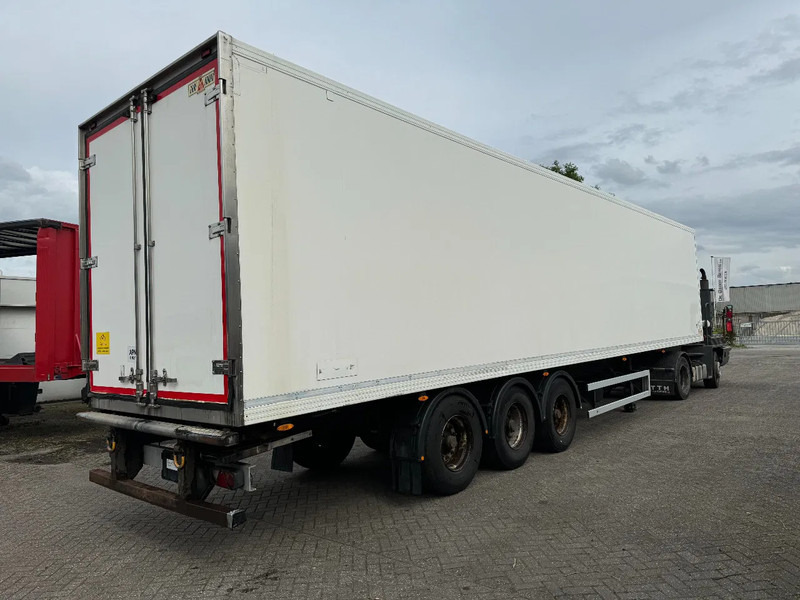 Gray and Adams 6X THERMO KING SLX 200 -13,4X2,5X2,6 METER - BPW DRUM BRAKES - نصف مقطورة مُبرِّدة: صورة 5 Gray and Adams 6X THERMO KING SLX 200 -13,4X2,5X2,6 METER - BPW DRUM BRAKES - نصف مقطورة مُبرِّدة: صورة 5