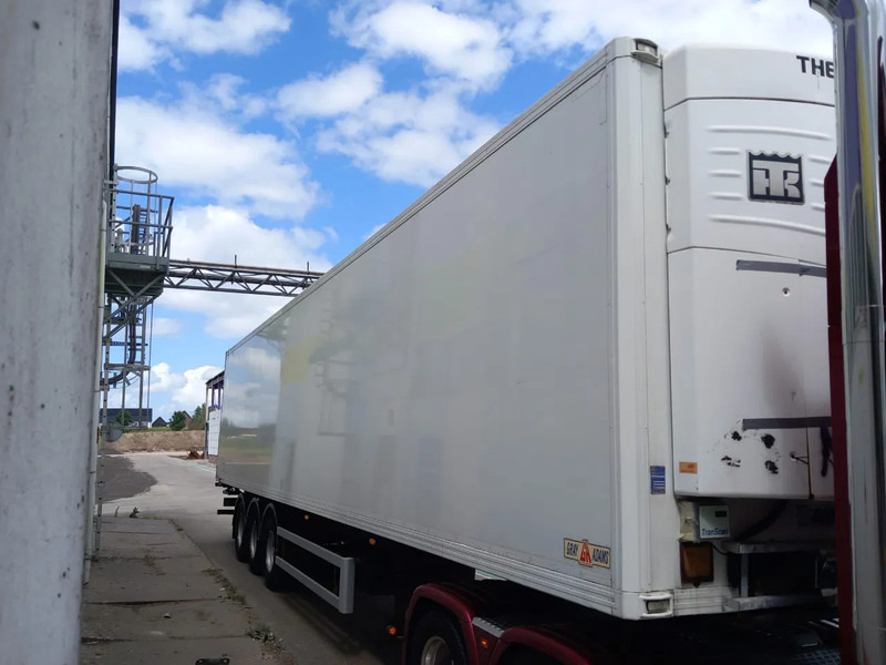 Gray and Adams 6X THERMO KING SLX 200 -13,4X2,5X2,6 METER - BPW DRUM BRAKES - نصف مقطورة مُبرِّدة: صورة 4 Gray and Adams 6X THERMO KING SLX 200 -13,4X2,5X2,6 METER - BPW DRUM BRAKES - نصف مقطورة مُبرِّدة: صورة 4