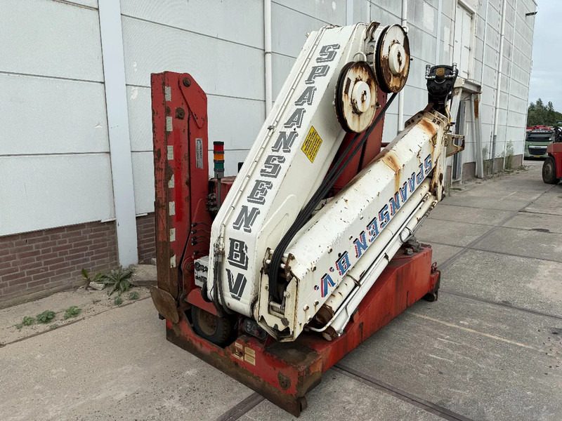 Hiab R330-F4 REMOTE CONTROLE AN STAMPS, HATZ MOTOR - ذراع تطويل: صورة 1 Hiab R330-F4 REMOTE CONTROLE AN STAMPS, HATZ MOTOR - ذراع تطويل: صورة 1