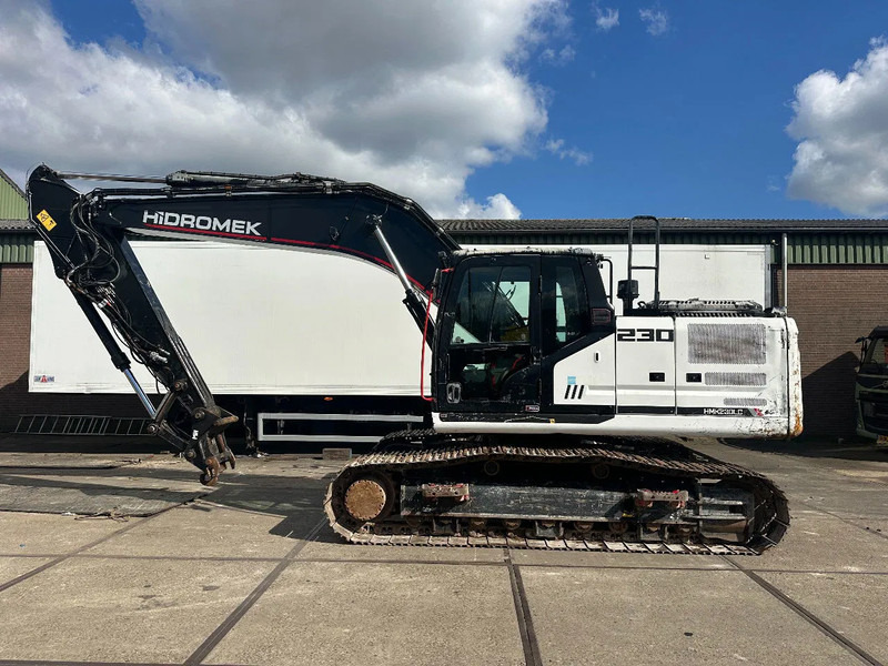 Hidromek HMK 230 LC-4, CE, 600 MM PADS, AUX PIPING, REVERSE CAMERA , AUTO LUB AC - حفار زحاف: صورة 1 Hidromek HMK 230 LC-4, CE, 600 MM PADS, AUX PIPING, REVERSE CAMERA , AUTO LUB AC - حفار زحاف: صورة 1