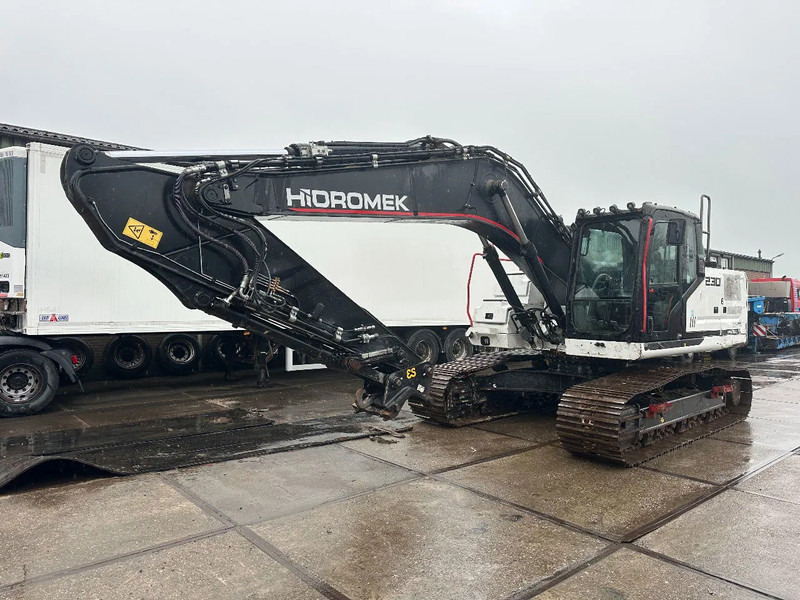 Hidromek HMK 230LC-4 CE, 700 MM PADS, CV, PIPED AUX PIPING,QH, AUTO LUBE, AC REVERSE CAMERA - حفار زحاف: صورة 3 Hidromek HMK 230LC-4 CE, 700 MM PADS, CV, PIPED AUX PIPING,QH, AUTO LUBE, AC REVERSE CAMERA - حفار زحاف: صورة 3