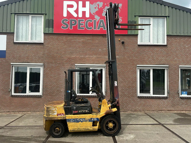 Hyster H3.00XL - 3 TONS - رافعة شوكية ديزل: صورة 1 Hyster H3.00XL - 3 TONS - رافعة شوكية ديزل: صورة 1