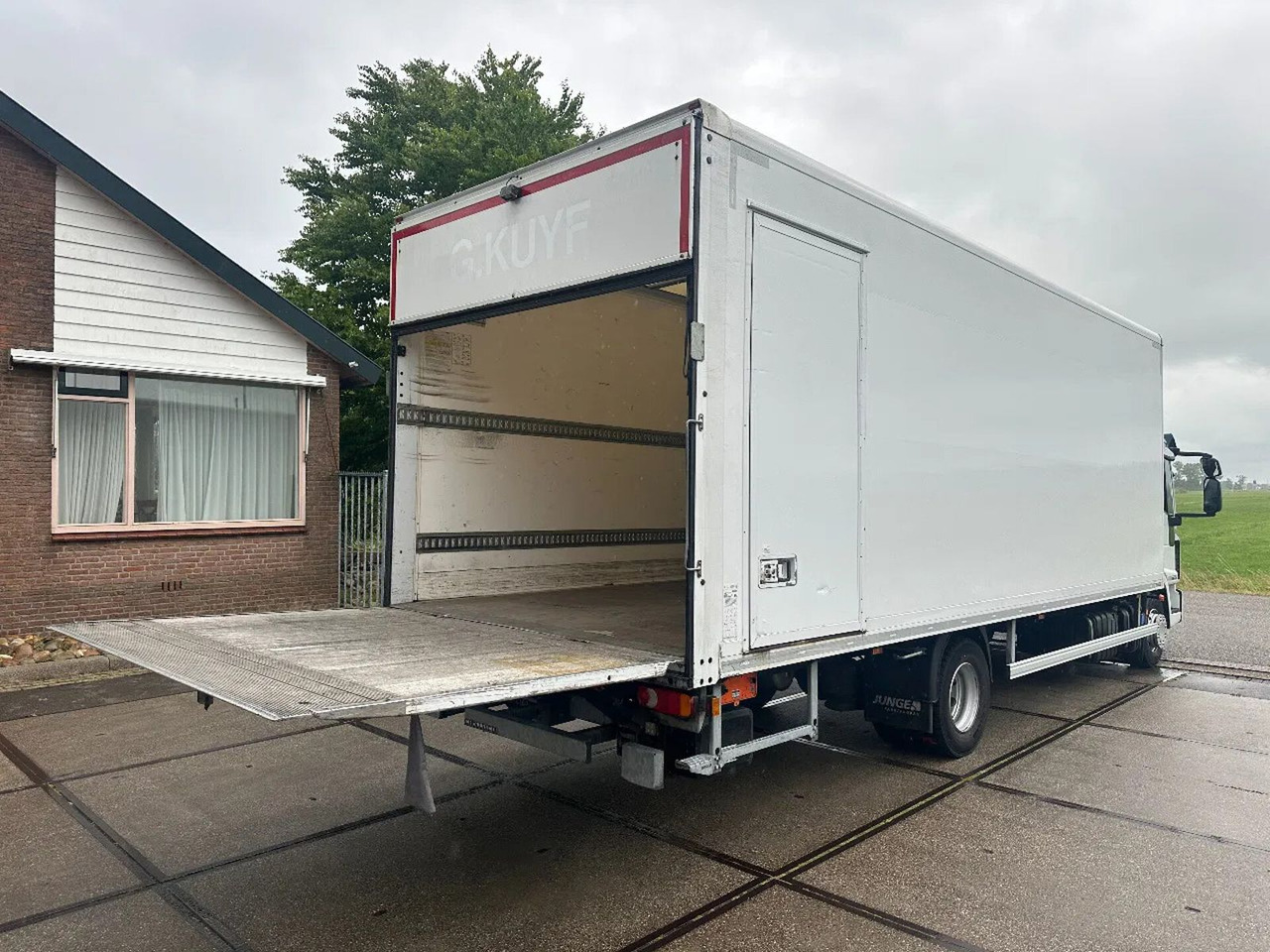 Iveco ML 120 -220 L, DHOLLANDIA LIFT, BOX 726X250X240 - شاحنة مقفلة: صورة 4 Iveco ML 120 -220 L, DHOLLANDIA LIFT, BOX 726X250X240 - شاحنة مقفلة: صورة 4